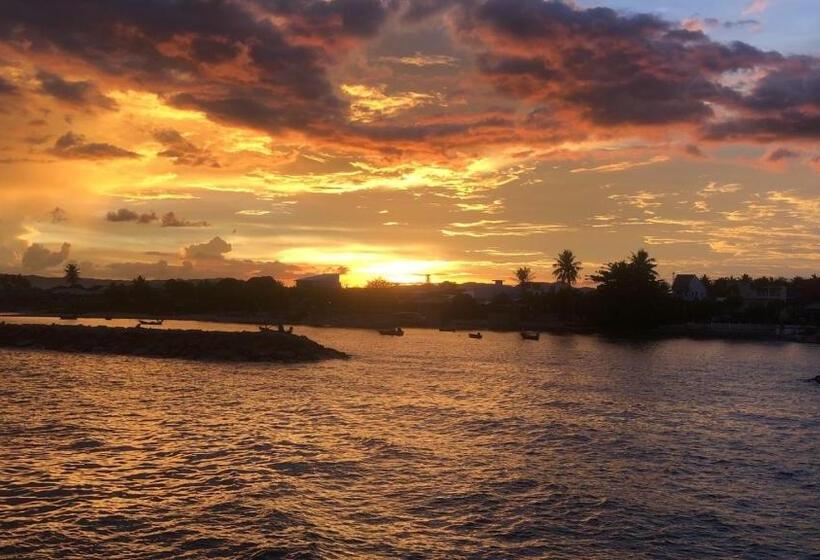 酒店 ฟ้าทะลายโจรรีสอร์ท