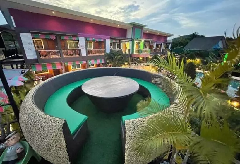 Hotelli บ้านทิพรัตน์ สัตหีบ