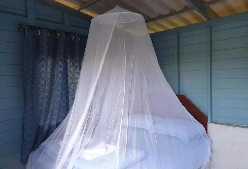 Hotelli Baan Suan Coconut Ko Yao Noi