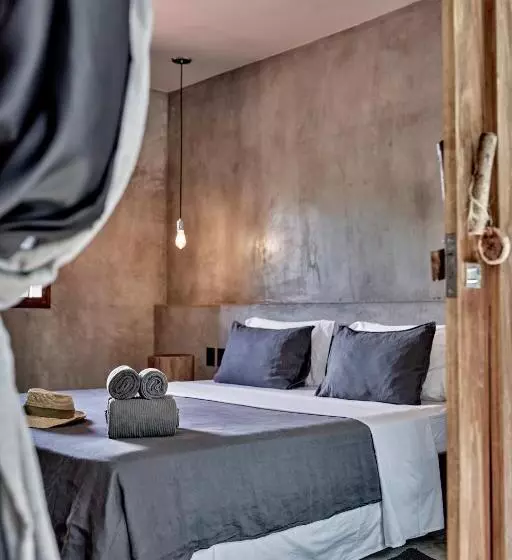 Hotelli Villa Mango Jeri