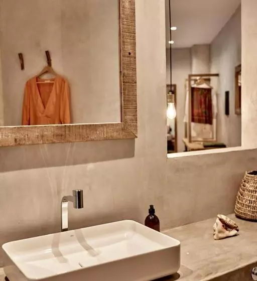 Hotelli Villa Mango Jeri
