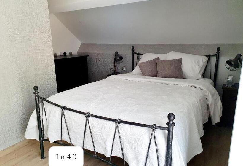 تختخواب و صبحانه Les étangs Du Thioux Guest House