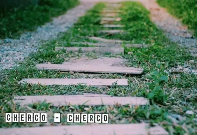 Majatalo เชอโคว์ เชอโคว์ โฮมสเตย์