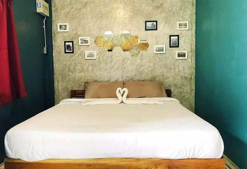 Majatalo เชอโคว์ เชอโคว์ โฮมสเตย์