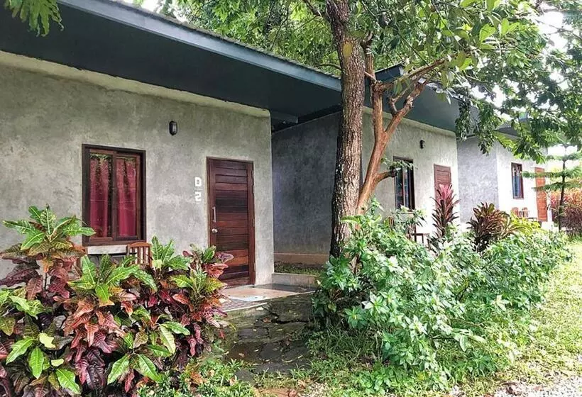 Majatalo เชอโคว์ เชอโคว์ โฮมสเตย์