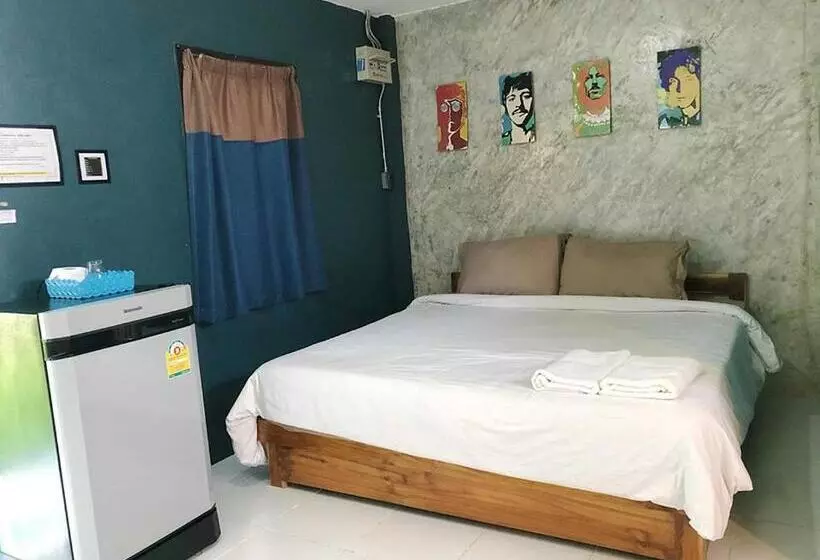 Majatalo เชอโคว์ เชอโคว์ โฮมสเตย์