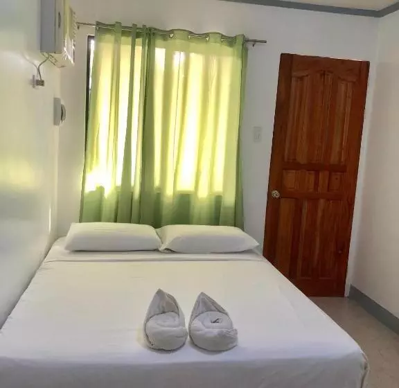 Majatalo Paguia’s Cottages