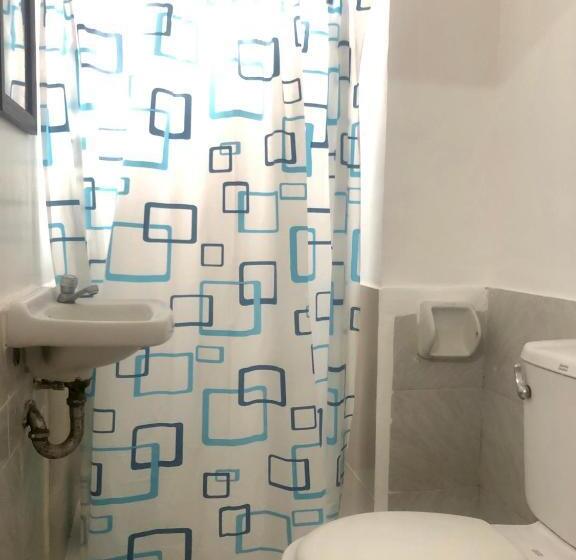 膳宿费 Paguia’s Cottages