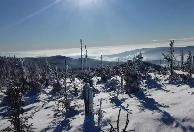 Majatalo Penzion červená Voda  Penzion S Dotekem Dálek