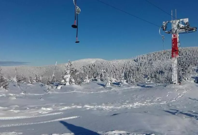 Majatalo Penzion červená Voda  Penzion S Dotekem Dálek