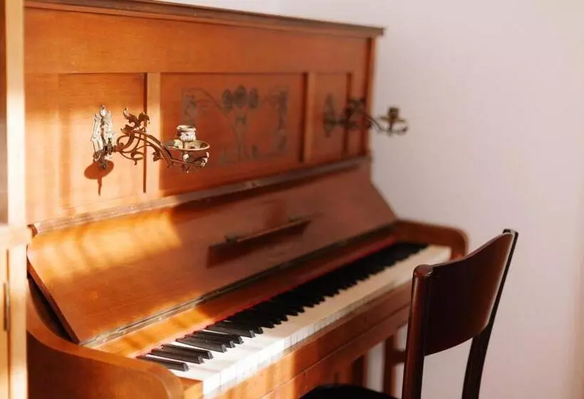 Majatalo Penzion červená Voda  Penzion S Dotekem Dálek