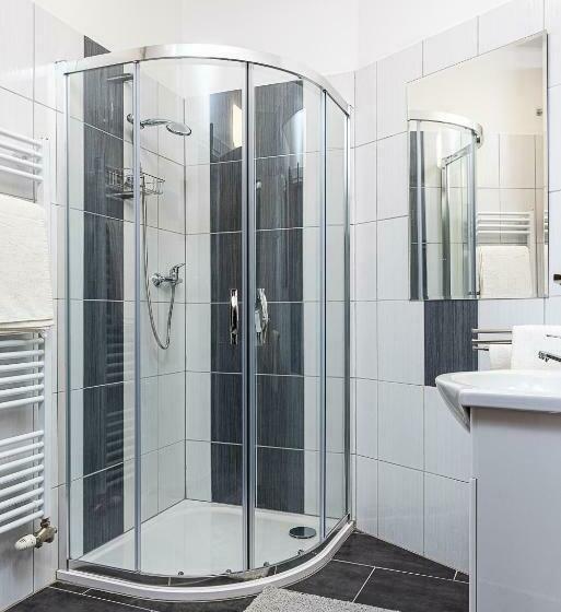 بنسيون Penzion Maxwilliam