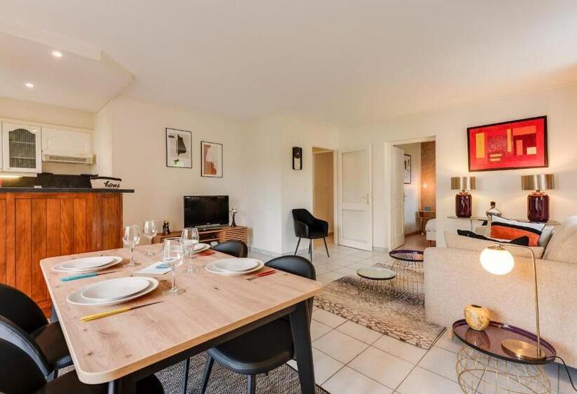 The Parc Des Raisses   T2 For 4 People