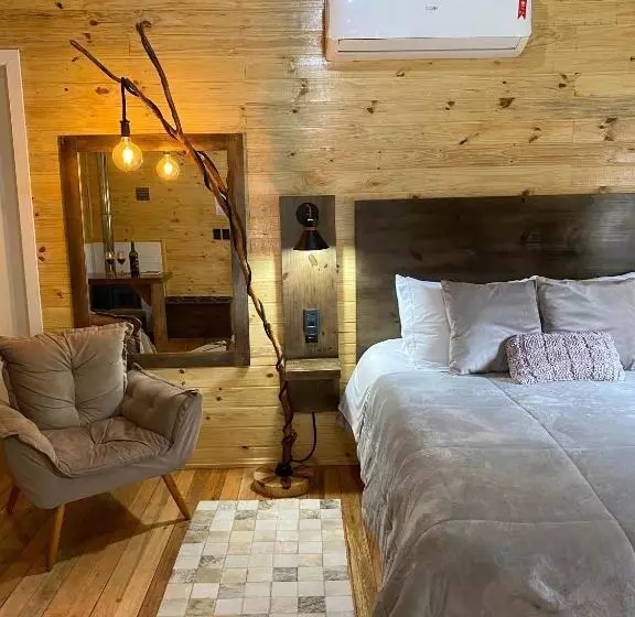 Retkeilymaja Pousada Cardoso