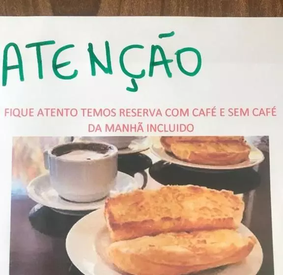 ペンション Chalés 4 Estações