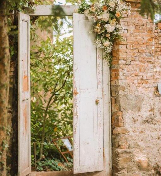 פנסיון Château De La Tourlandry