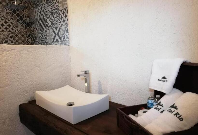 بنسيون Del Rio