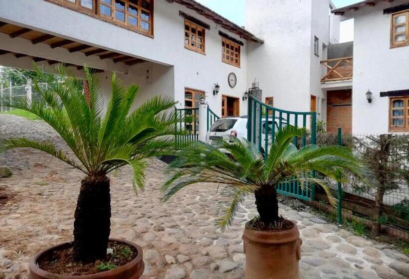 بنسيون Del Rio