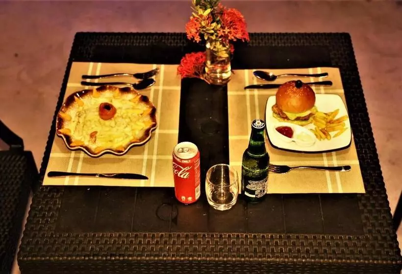 پانسیون Dhigurah Beach Inn