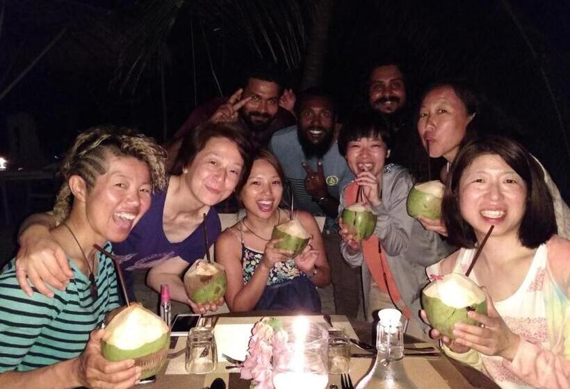 پانسیون Dhigurah Beach Inn