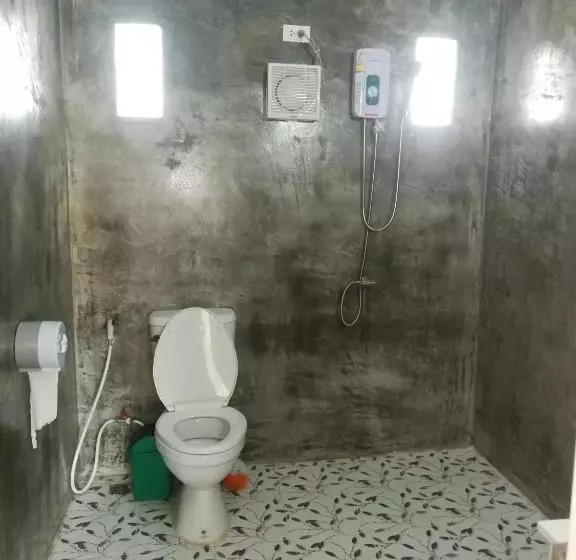 پانسیون Home Garden Chaeson บ้านสวน ชวนฝัน