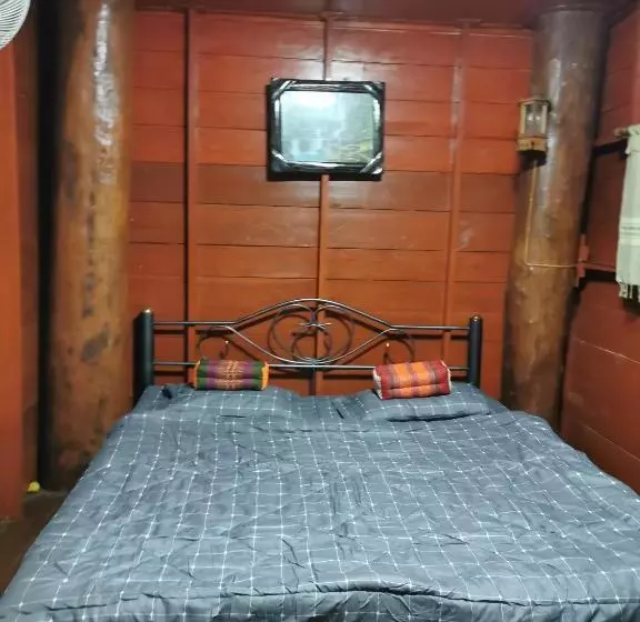 پانسیون Home Garden Chaeson บ้านสวน ชวนฝัน