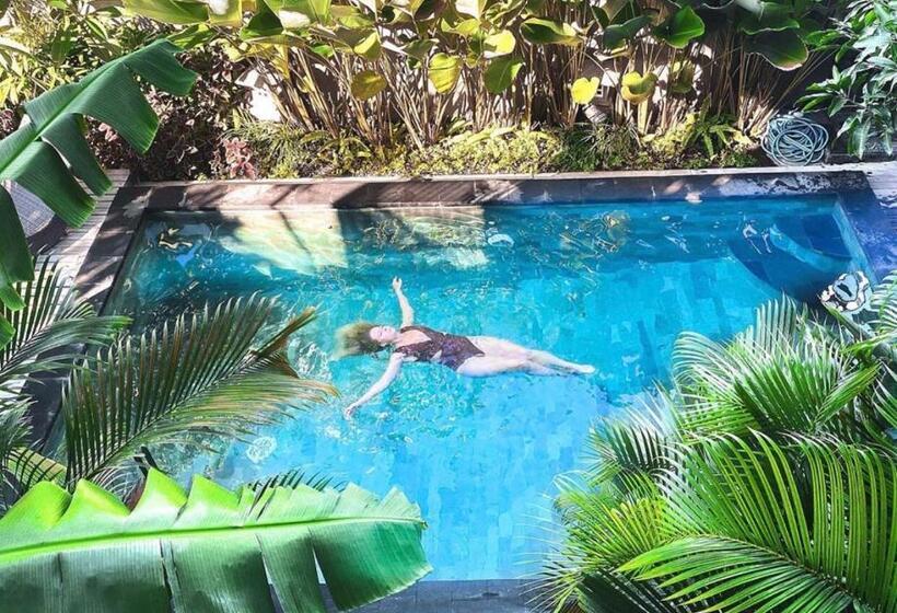 ペンション Kak Poleng Guesthouse