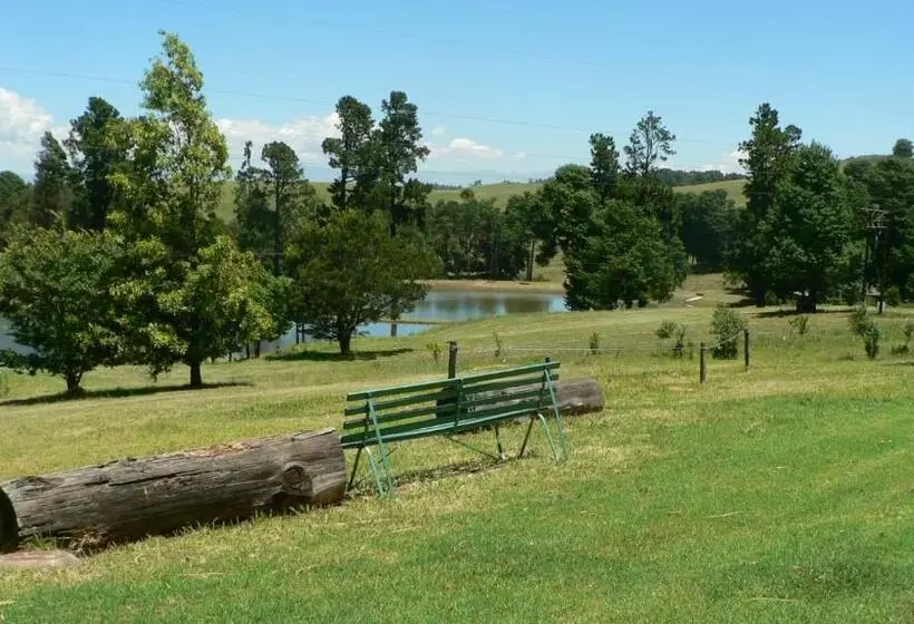 پانسیون Troutbagger Farm