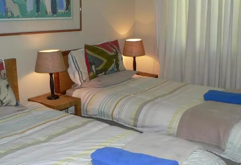 پانسیون Troutbagger Farm