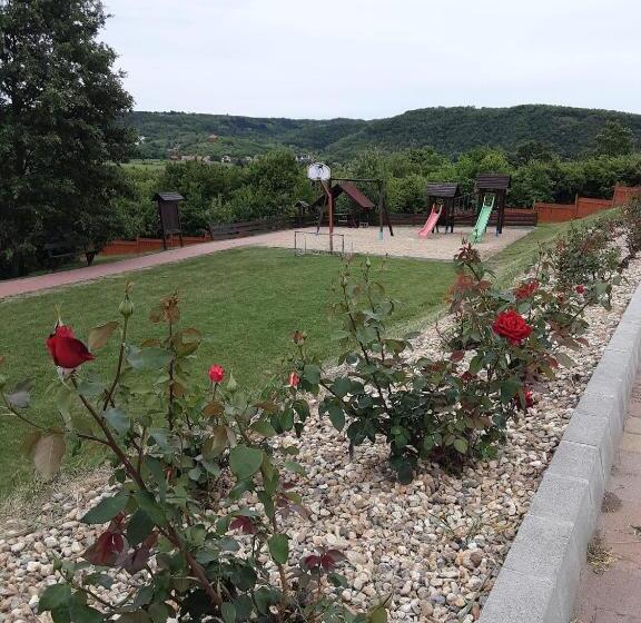 Rózsapark Panoráma Apartman Maximum 4 Fő Részére