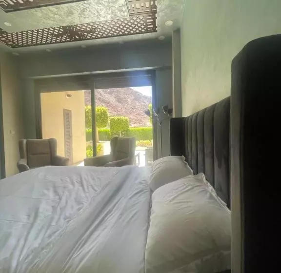 Al Raha Village   Aqaba