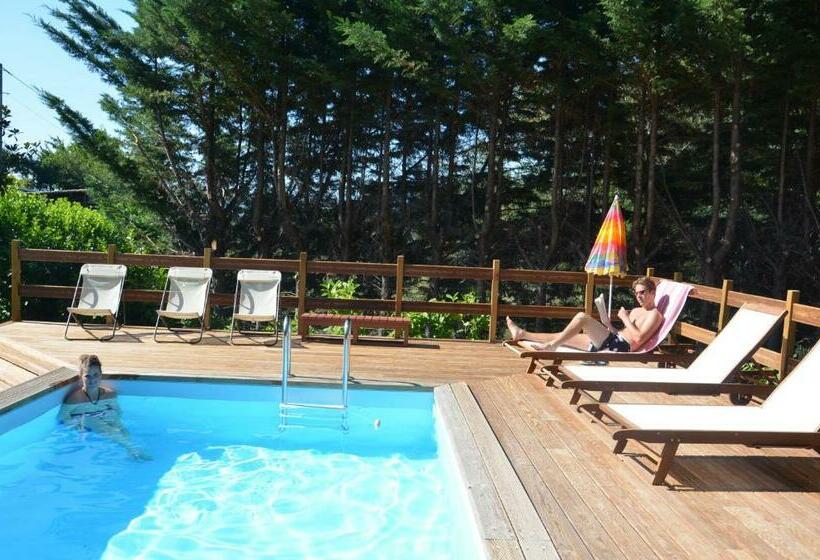 مبيت وإفطار Domaine Insolite Du Petit Moras