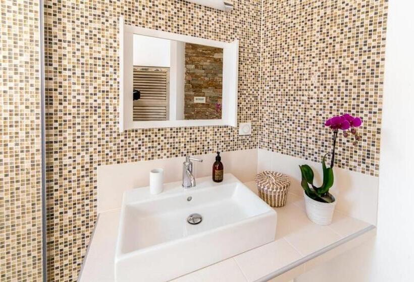 مبيت وإفطار O Patio Du Mas