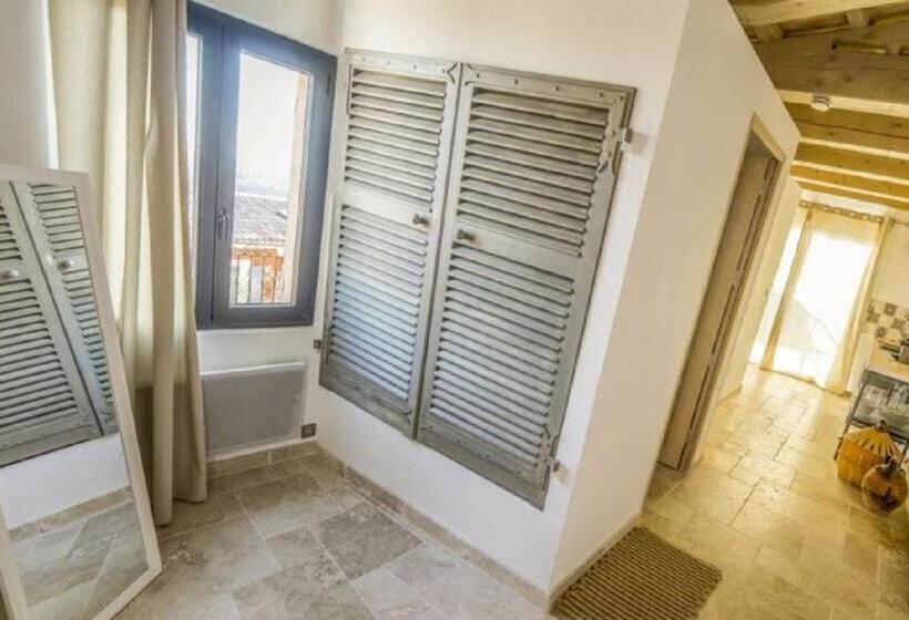 مبيت وإفطار O Patio Du Mas