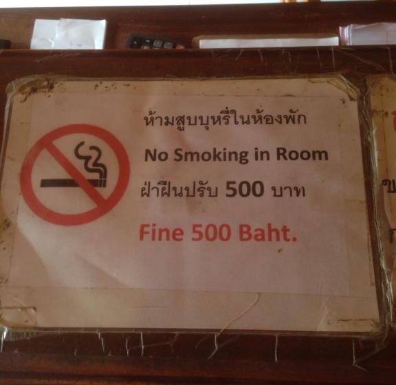 هتل Baan Tawan Shine Surin