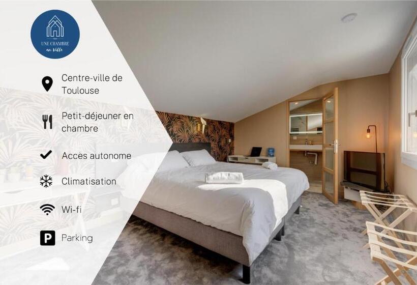ホテル Hôtel Une Chambre En Ville