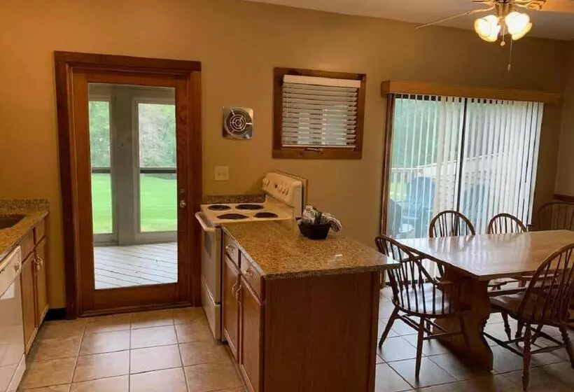 ホテル Pocono Villas Resort