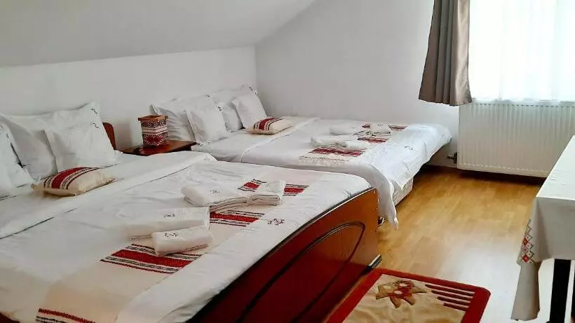 پانسیون Casa Dacică Rasnov Central Free Parking Close To Bran, Brasov, Dino Park & Restaurants