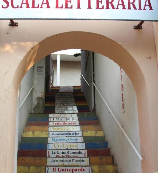 پانسیون Don Francisco Rooms   Tropea