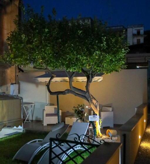 پانسیون Don Francisco Rooms   Tropea