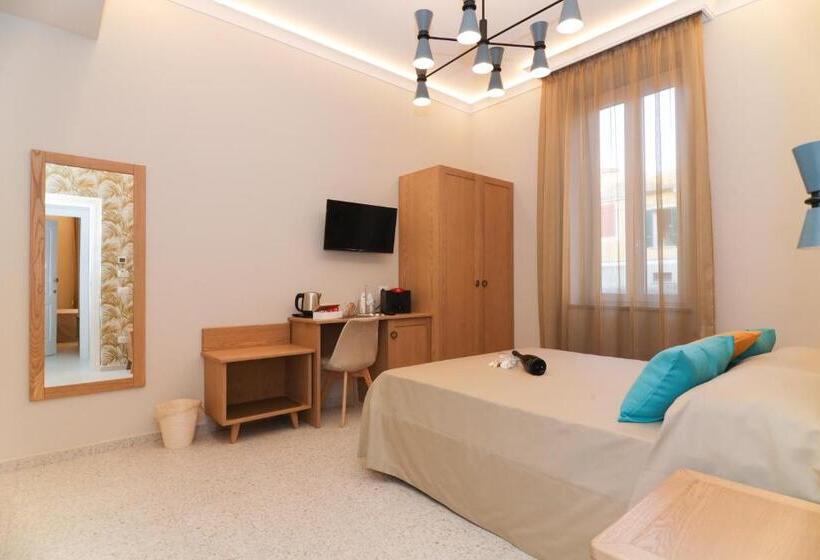 پانسیون Don Francisco Rooms   Tropea