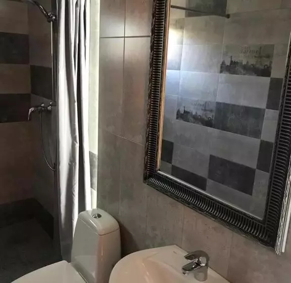 پانسیون Green Villa