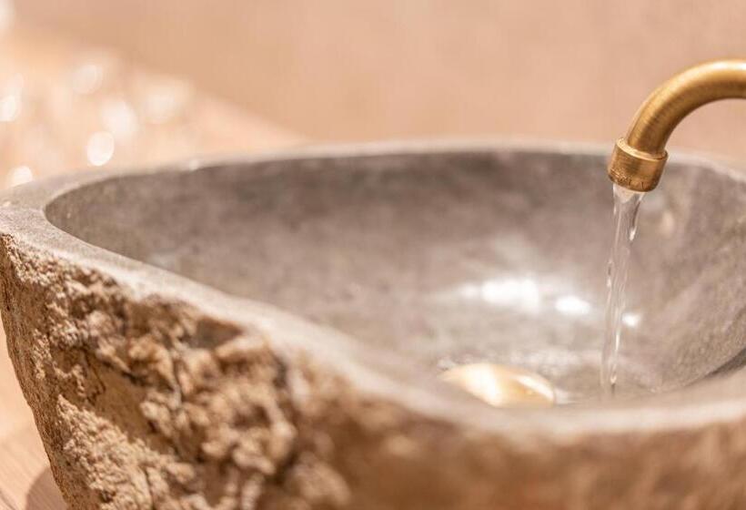 פנסיון Miramonte