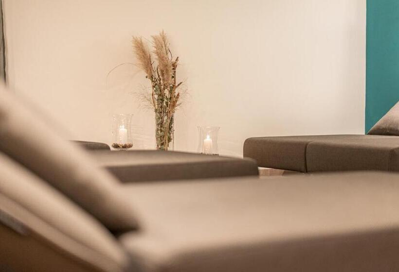 פנסיון Miramonte