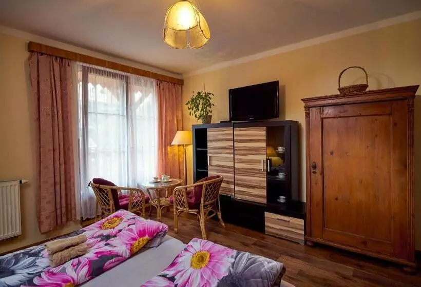 Majatalo Penzion Na Hradčanech