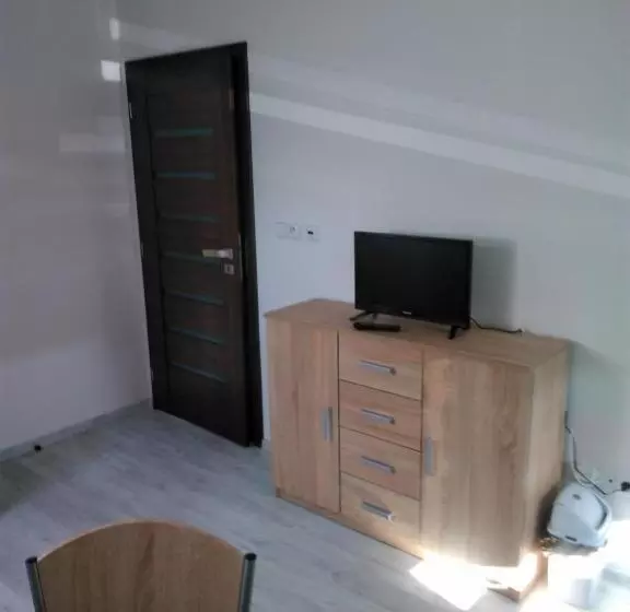 Majatalo Vinotéka U Kozů