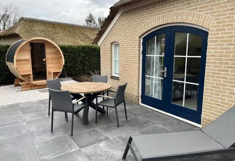 Villa Clementine With Sauna In Ermelo