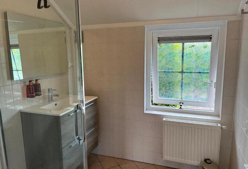 Villa Clementine With Sauna In Ermelo