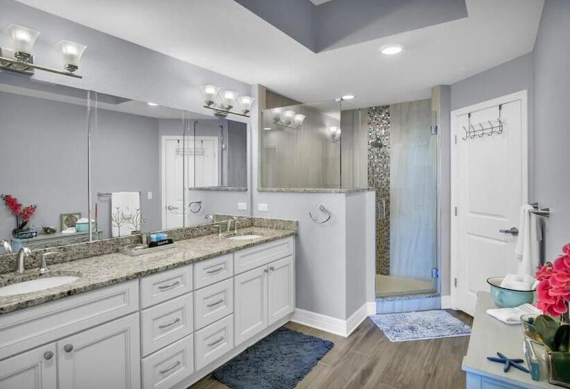 Waterfront 3br 2kings Pool Balcony Beach