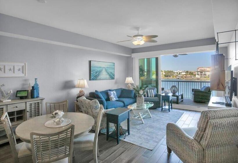 Waterfront 3br 2kings Pool Balcony Beach